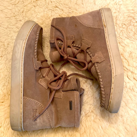 Cougar Fabiola Waterproof Suede Moccasin Boots Tan. women’s size 8 - Picture 2 of 6